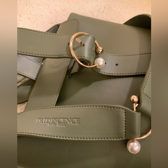 IRIDESCENCE NEW YORK - Picture 3 of 11